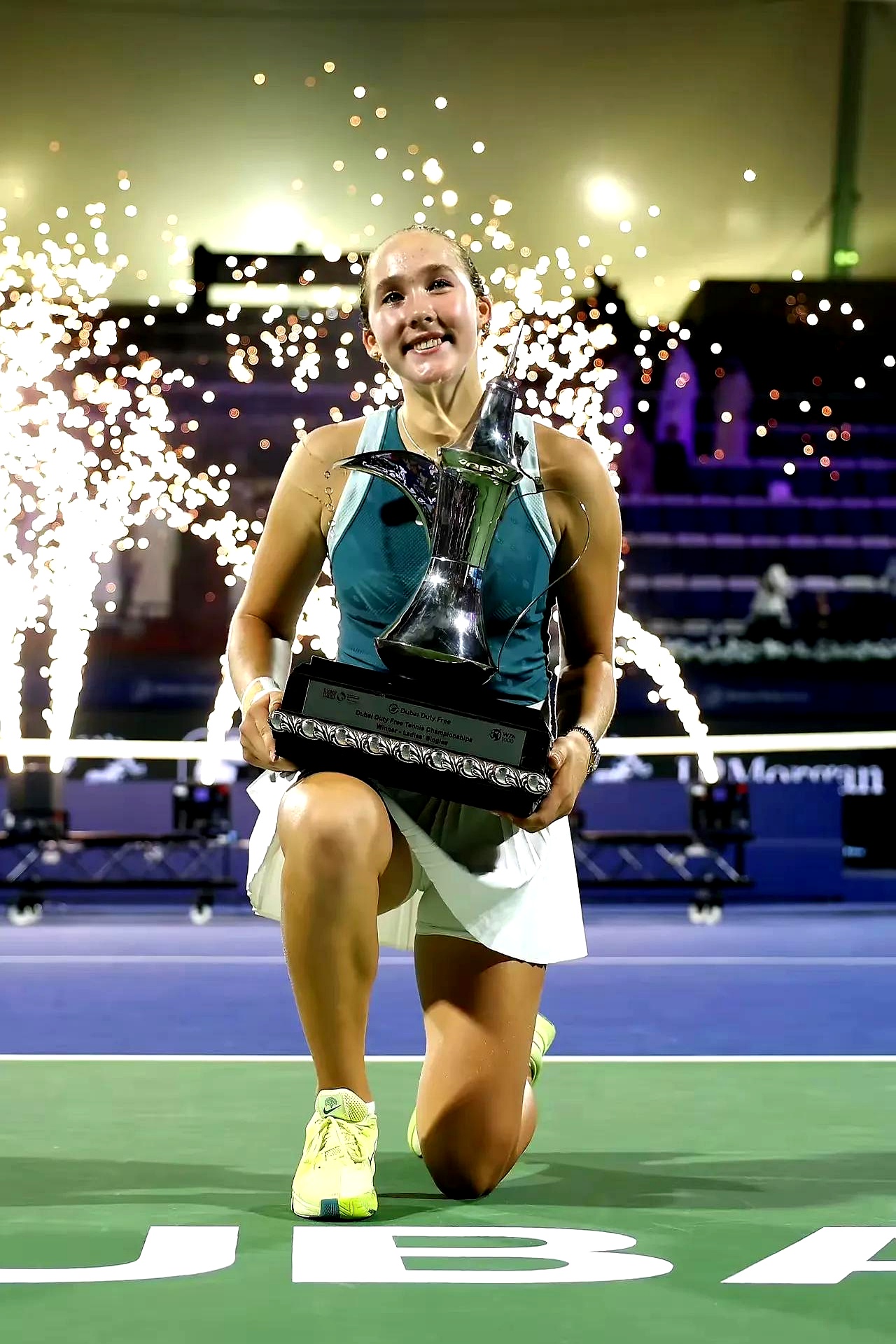 赛地聚焦——法甲清晨热度飙升，勒沃库森绝杀压哨，底气十足，轮换策略成焦点的简单介绍