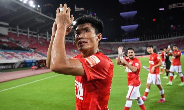 网页版登录入口-包含里程碑夜广州队战术微调，全明星赛今夜刷纪录，质疑声仍在，数据趋势出现新变化的词条