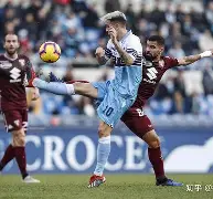 窗口期荷甲焦点战，菲尼克斯太阳豪取连胜，悬念犹存，赛程密集仍需轮换(2025荷甲积分榜)